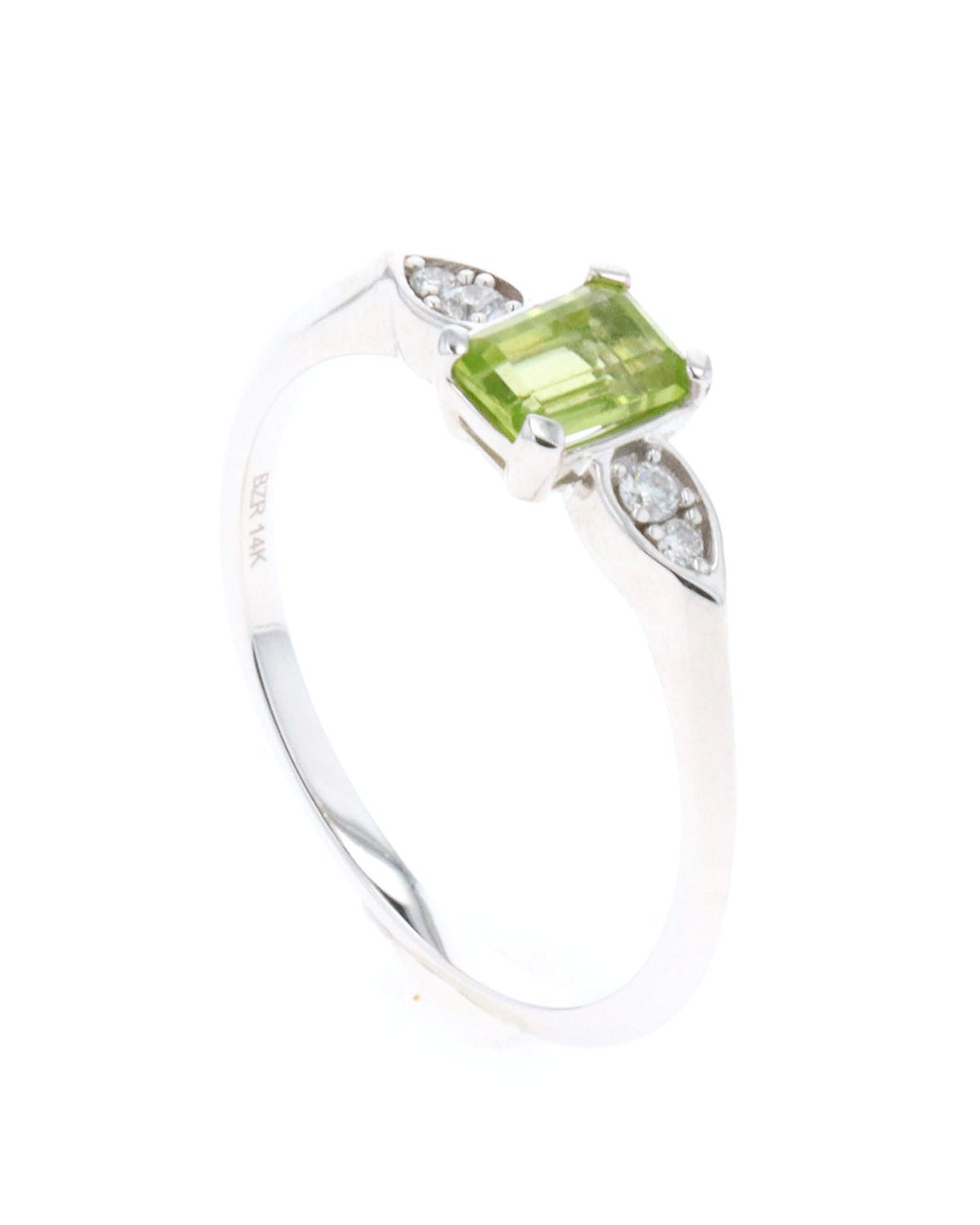 Anillo de oro blanco 14k con 5 pts de diamante y peridot