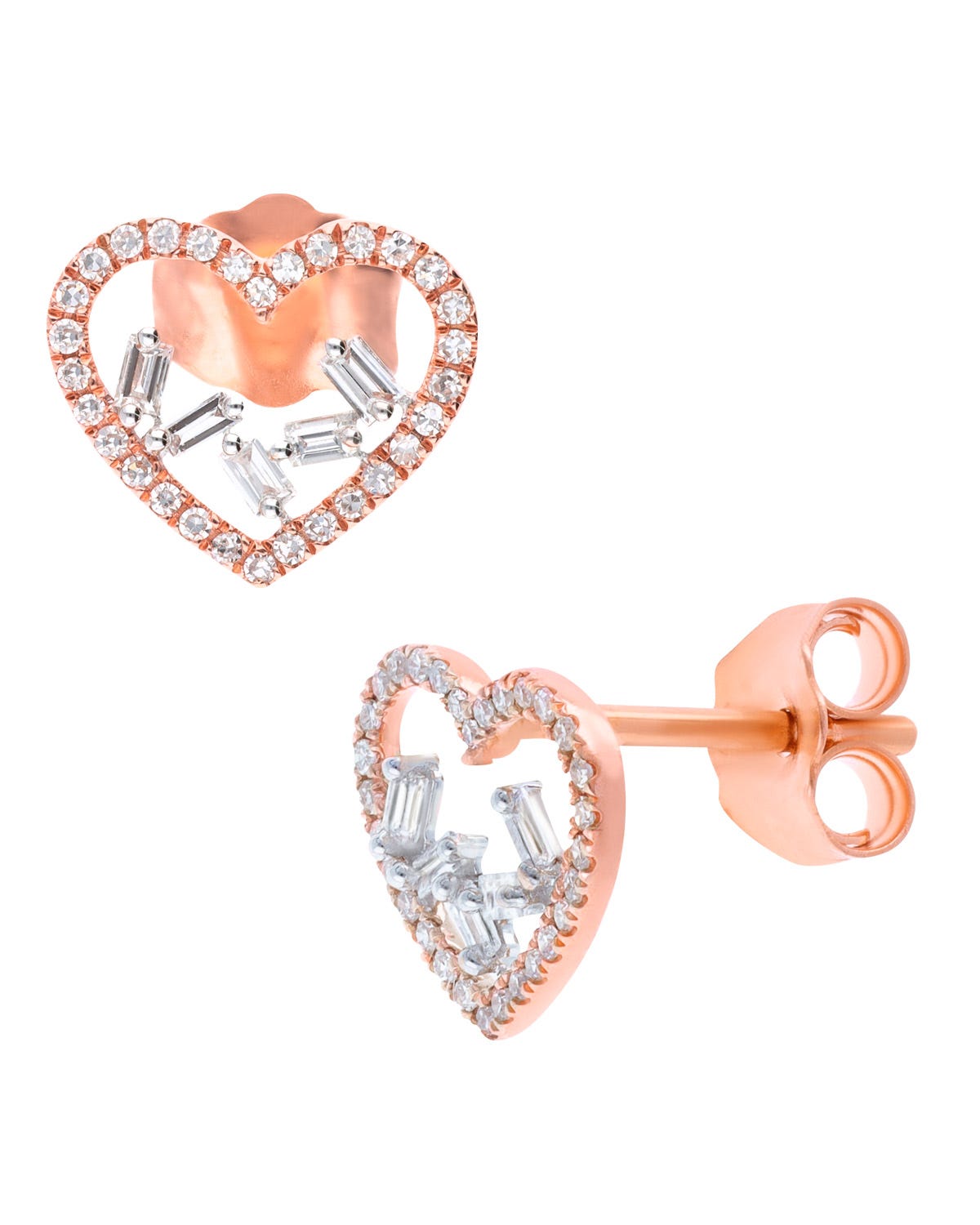 Aretes de oro rosa 14K en forma de corazón con 17 puntos de diamante al centro en corte baguette