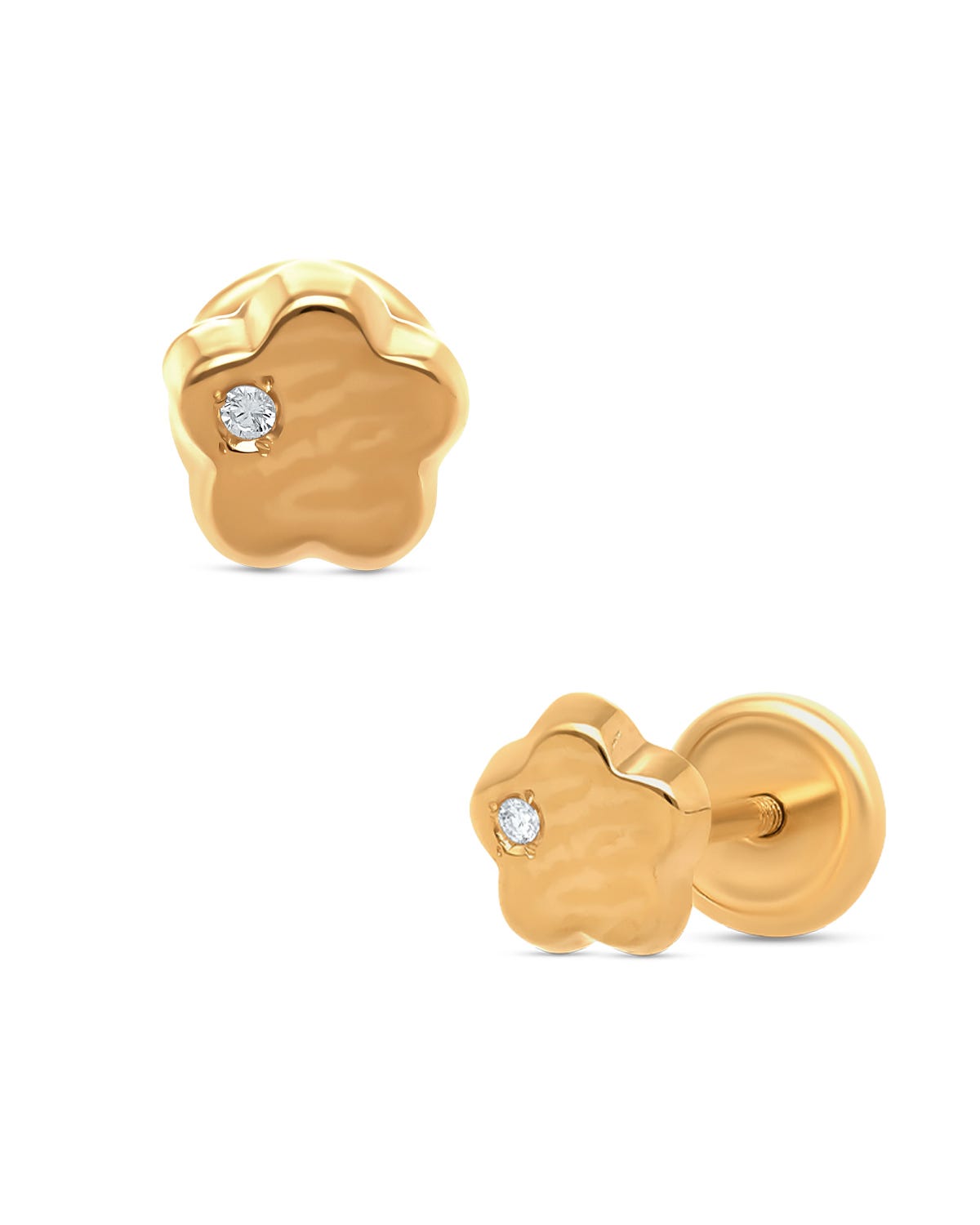 Broqueles de flor en oro amarillo 14K con 1 pt de diamante
