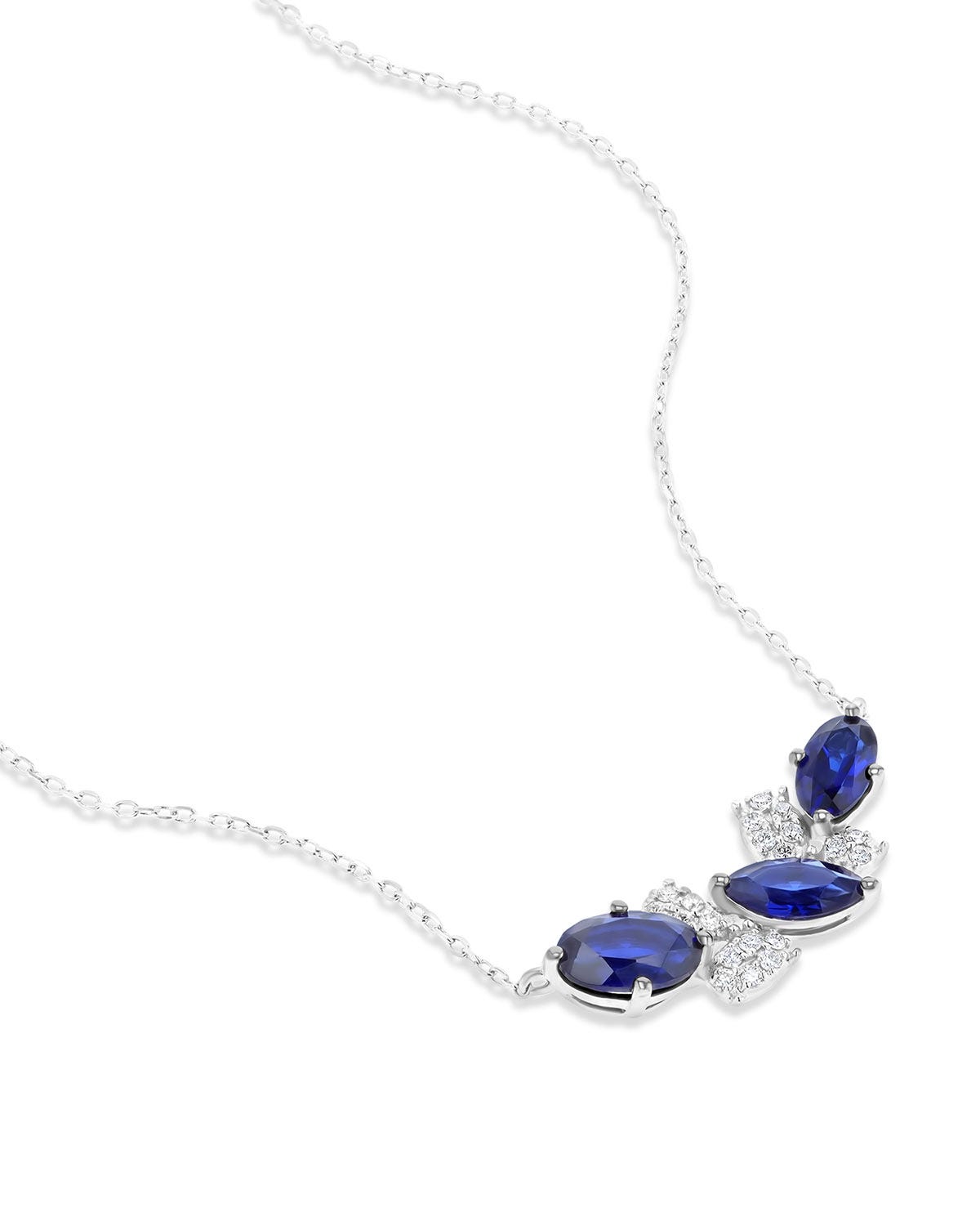 Gargantilla de oro blanco 14K con diamante y zafiro