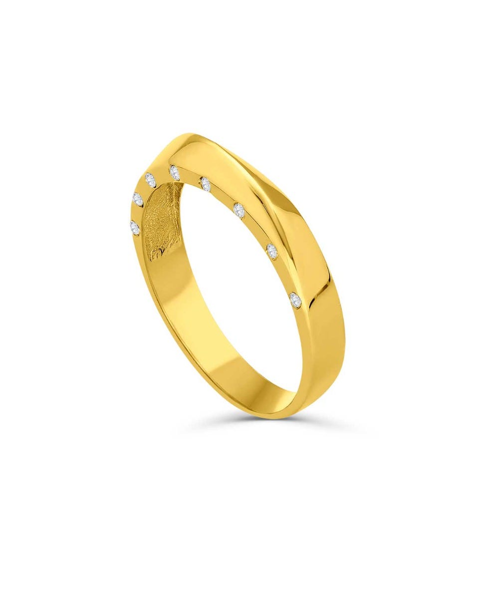 anillo unisex de compromiso para mujer y hombre hecho de oro amarillo e incrustado con un diamante
