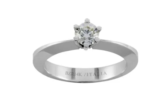 anillo de compromiso con diamante