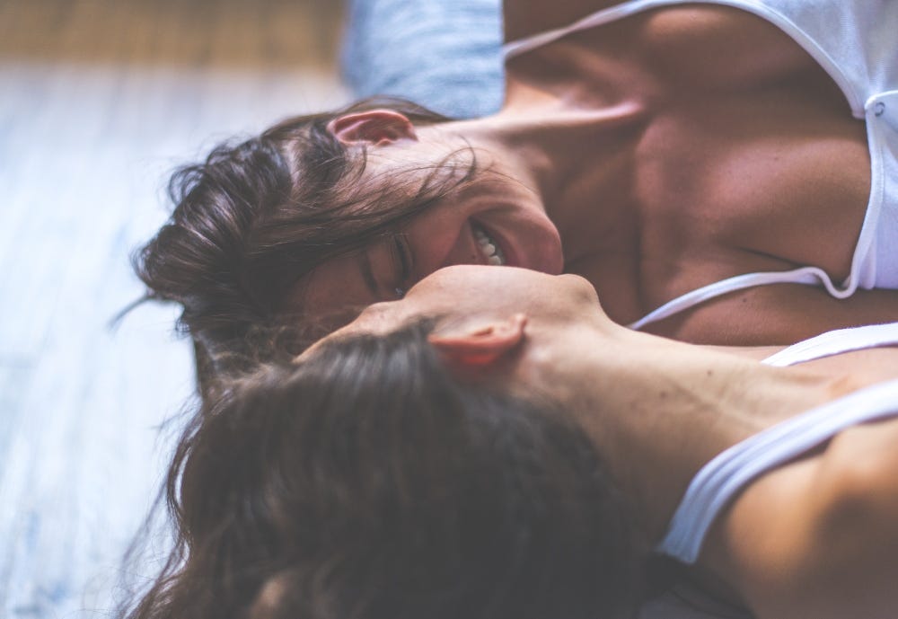 momentos románticos en la playa 365 días para amar